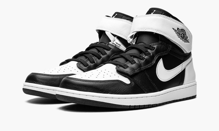 Air Jordan 1 High FlyEase “Panda”