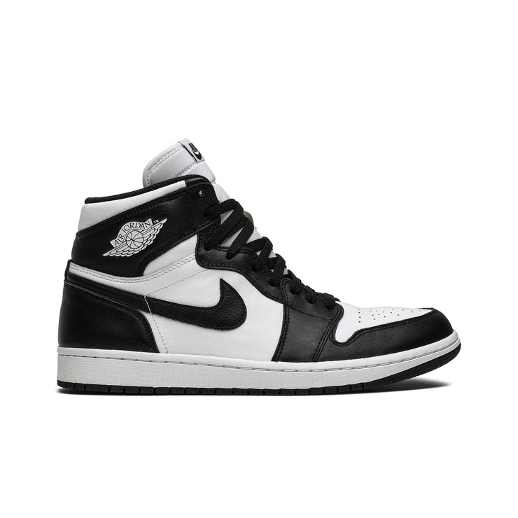 Air Jordan 1 Retro High OG Black/White 555088-010