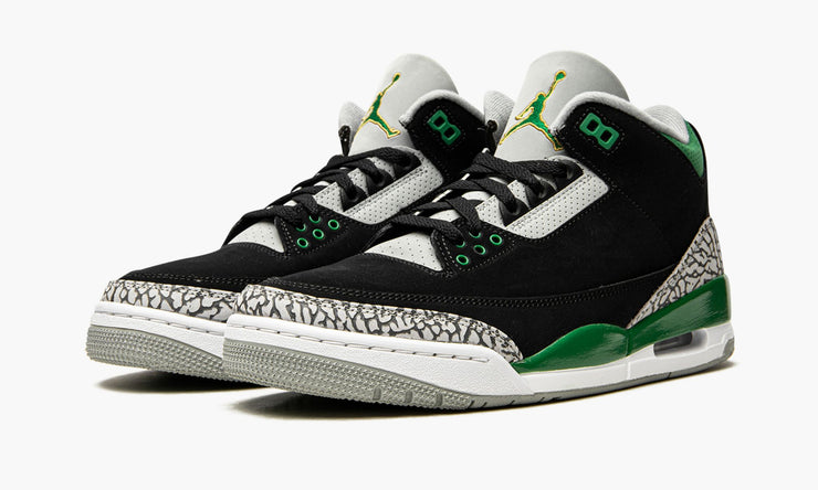 Air Jordan 3 Retro “Pine Green”