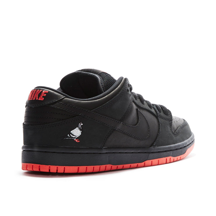 Dunk Low Pro SB Black Pigeon x Jeff Staple