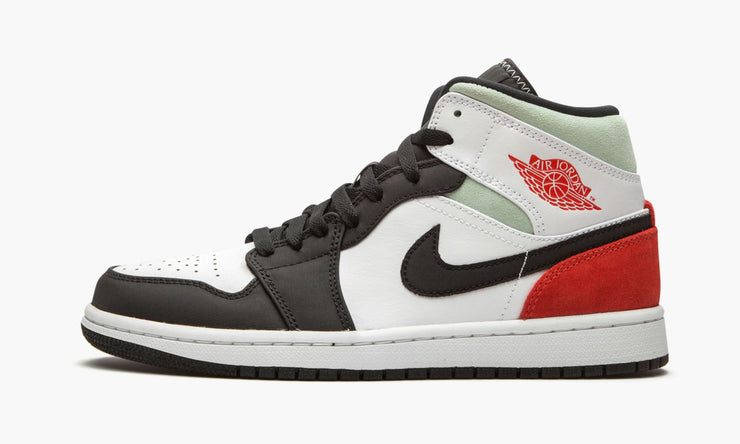 Jordan 1 Mid SE Red Grey Black Toe