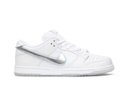 Nike SB Dunk Low Diamond Supply Co White Diamond