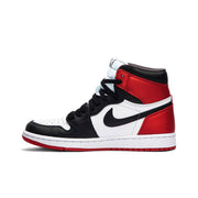 Wmns Air Jordan 1 Retro High Satin Black Toe CD0461-016